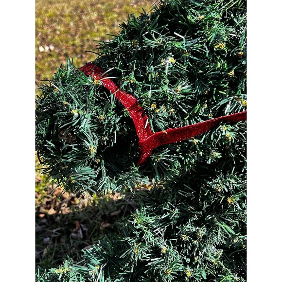 Artificial Pine Horse Head Animal Farmhouse Christmas Wreath - Picture 9 of 11